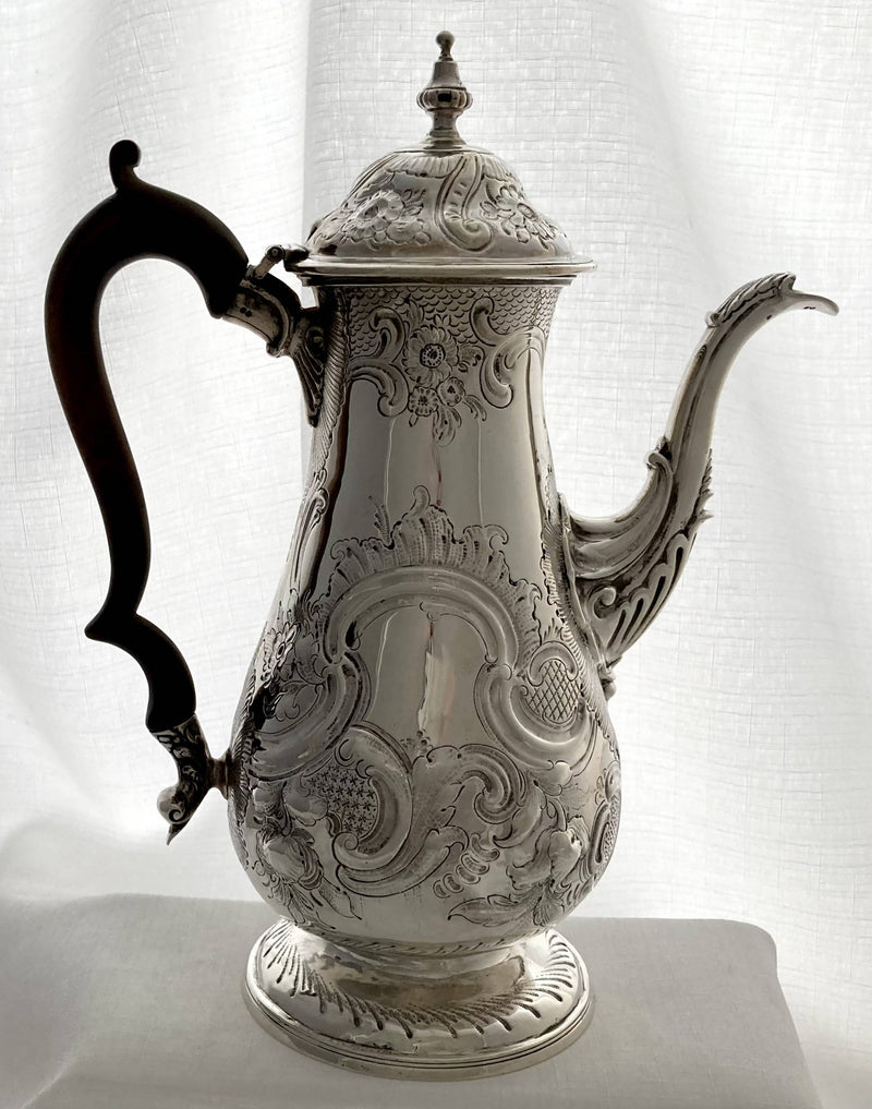 Georgian, George III, Silver Coffee Pot. London 1802 William Hall. 23.4 troy ounces.