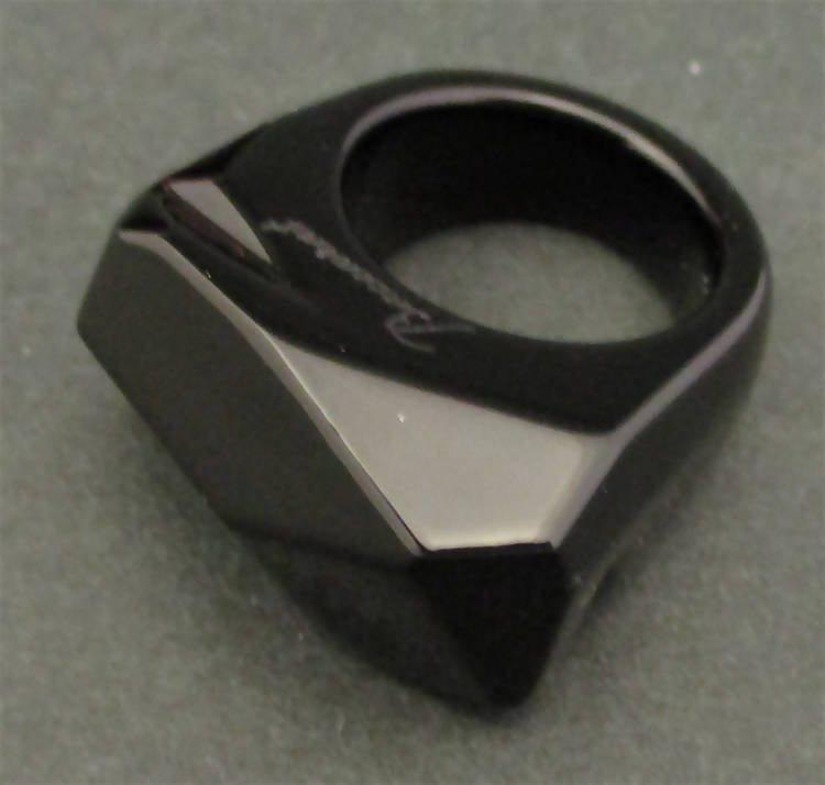 Baccarat faceted black crystal crystal ring
