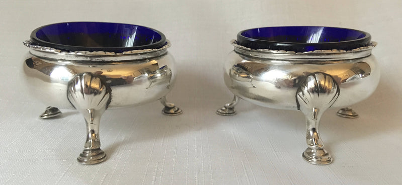 Georgian, early George III, pair of silver salts. London 1764 IS & AN. 3.4 troy ounces.