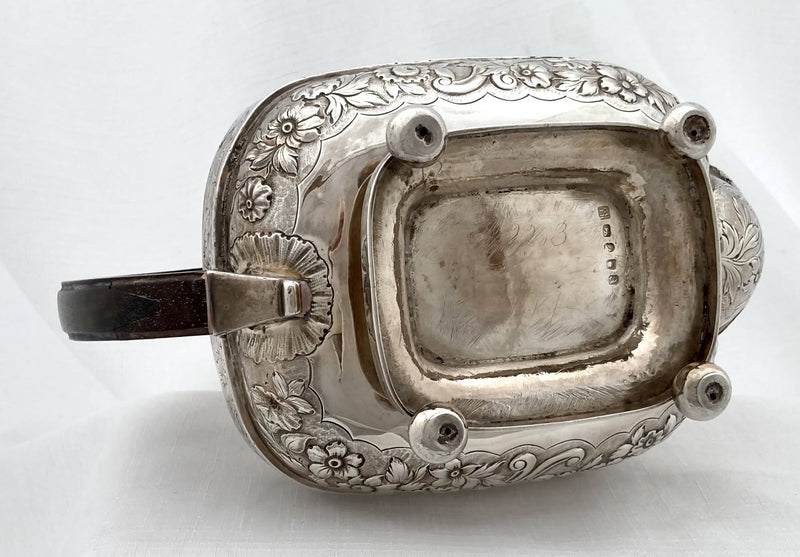Georgian, George III, Silver Teapot. York 1812, Robert Cattle & James Barber. 22 troy ounces.